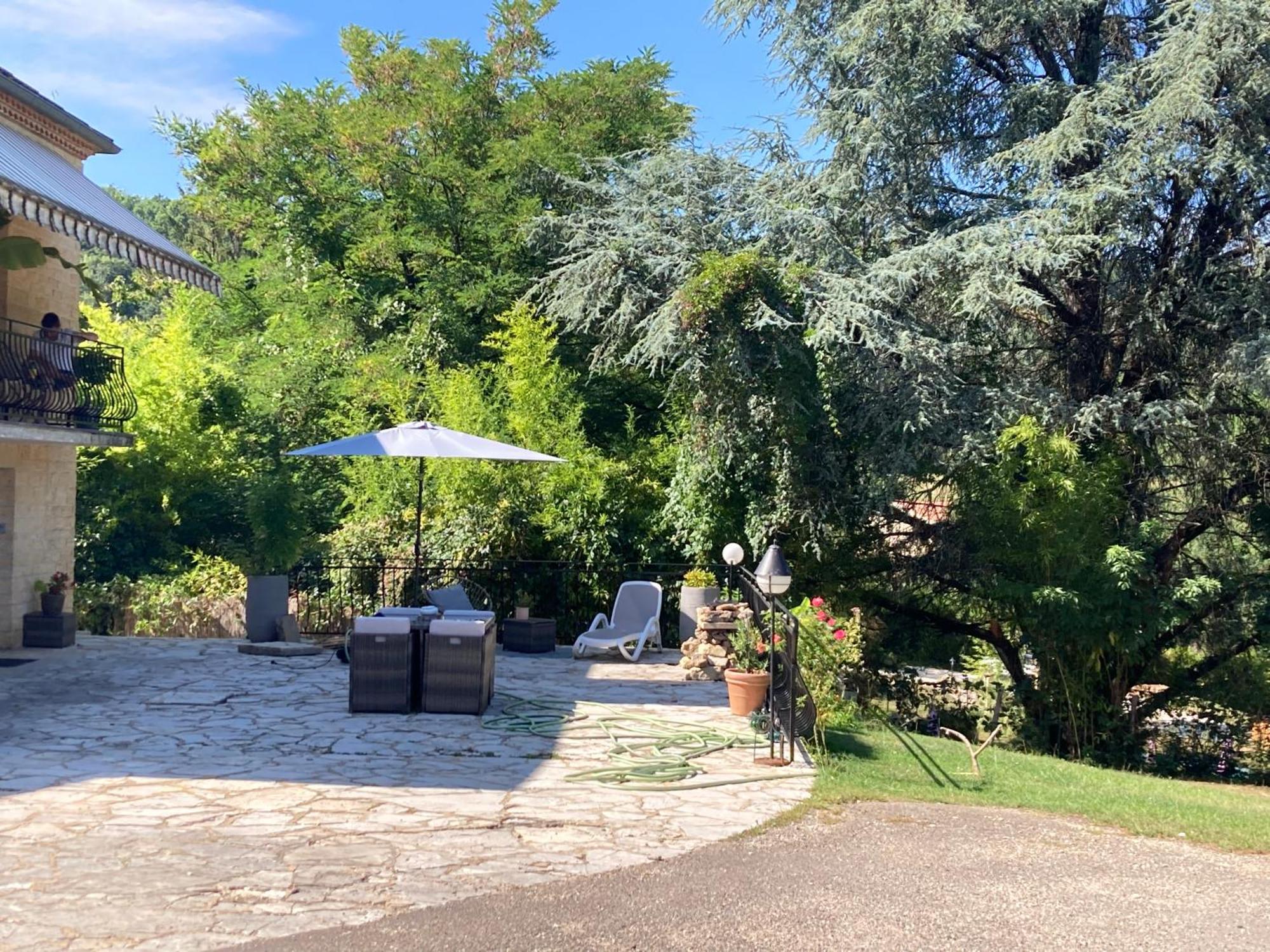 Superbe Appartement Au Calme De 1 A 3 Personnes Sarlat-la-Canéda Eksteriør billede